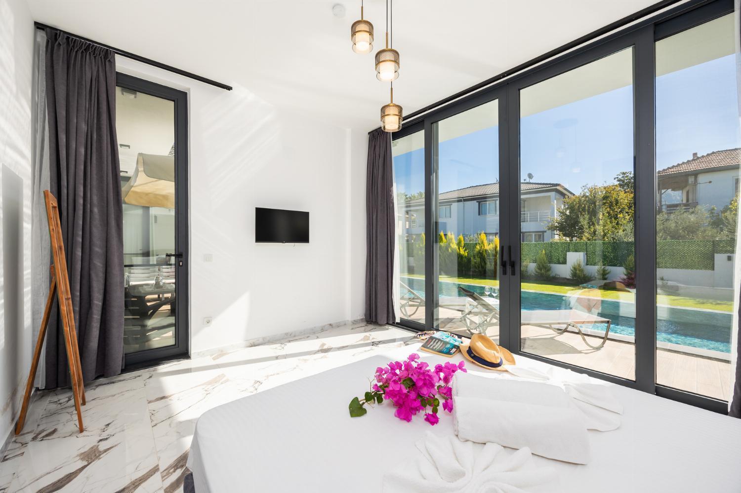 White Cloud Villa *